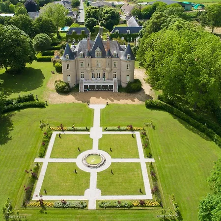 Grand Chateau Renaissance Avec Parc, Piscine Et Activites, Renove En 2023 - Fr-1-410-389 Vallon-sur-Gee